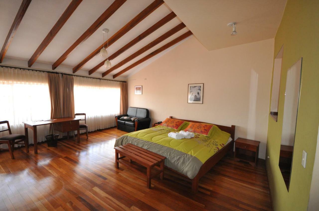 Casas Kolping Hotel Сукре Екстериор снимка